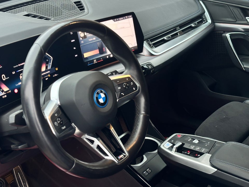 BMW iX1 eDrive20 M-Sport 5d