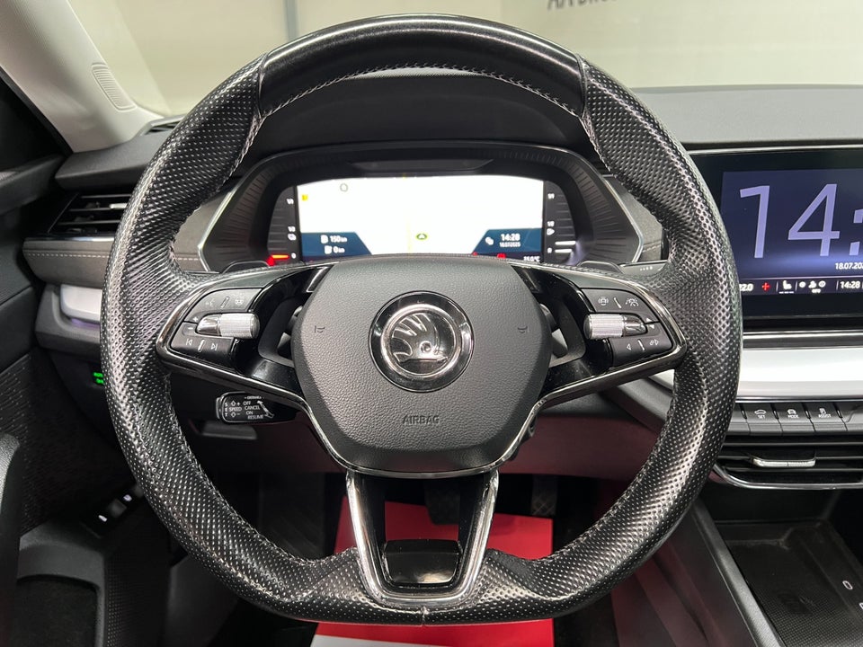 Skoda Octavia 1,4 TSi iV Plus Combi DSG 5d