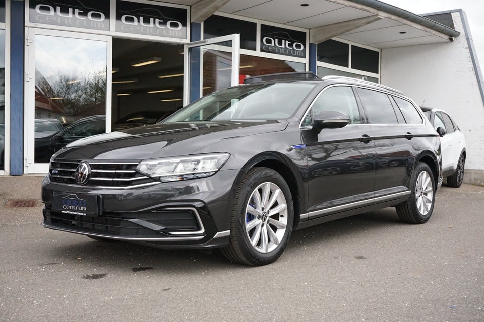 VW Passat 1,4 GTE Variant DSG 5d