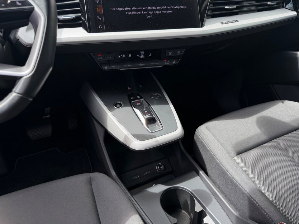 Audi Q4 e-tron 40  5d