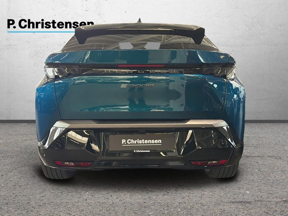 Peugeot e-3008 77 GT Pack 5d