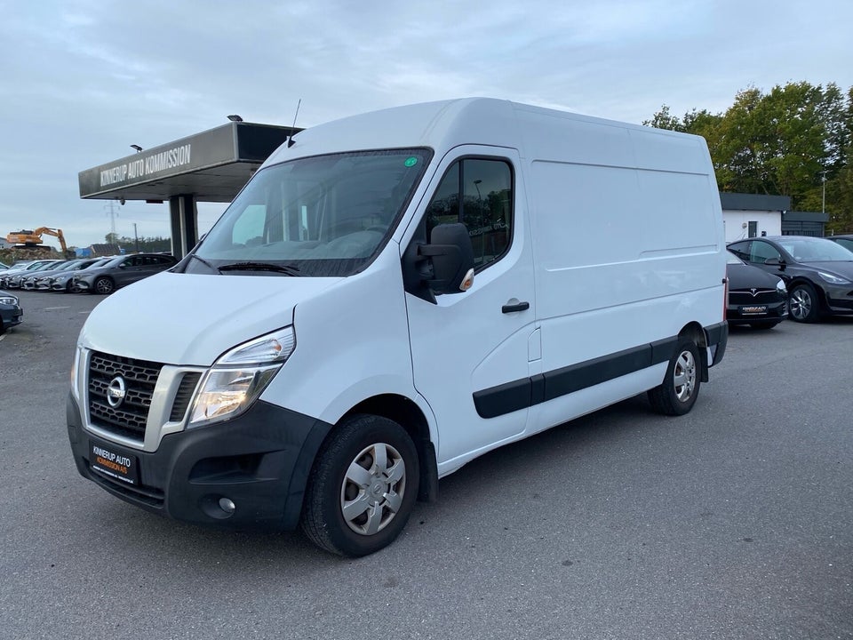 Nissan NV400 2,3 dCi 170 L2H2 Comfort Van