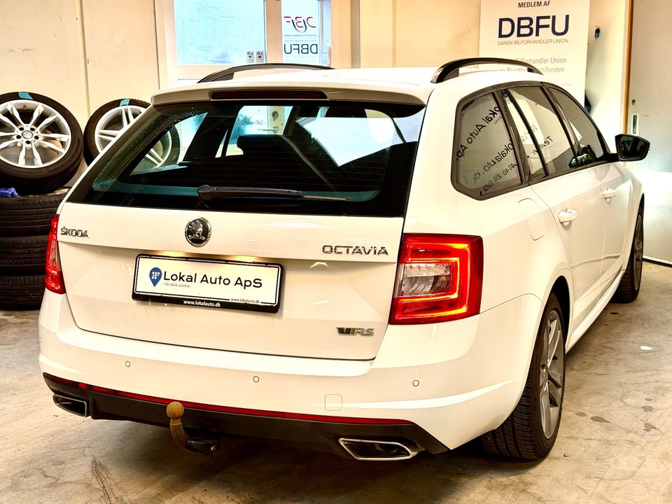 Skoda Octavia 2,0 TSi 220 RS Combi DSG 5d