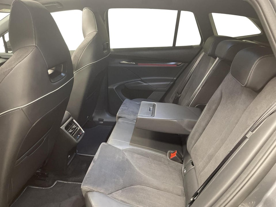 Skoda Enyaq 85 iV Sportline 5d