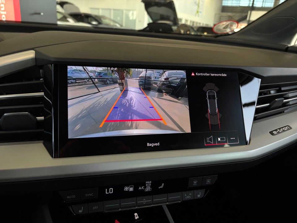 Audi Q4 e-tron 45 Advanced 5d