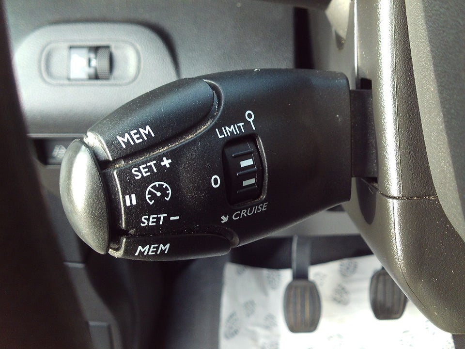 Peugeot Partner 1,5 BlueHDi 100 L1V1 Plus Van