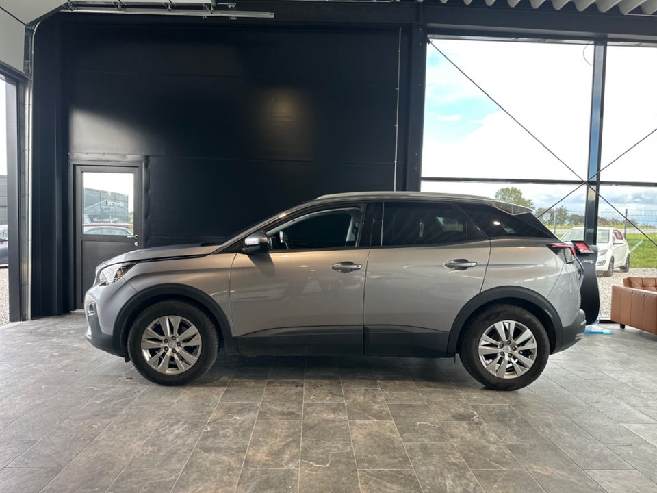 Peugeot 3008 1,2 e-THP 130 Active 5d