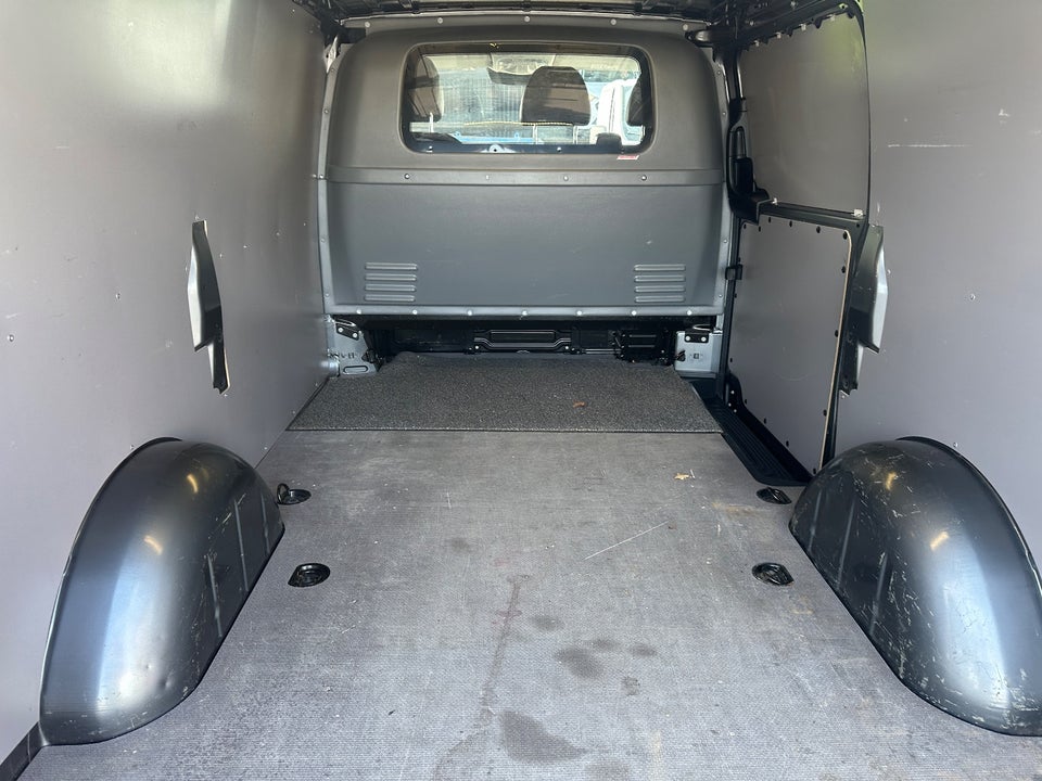 Mercedes Vito 119 2,0 CDi Kassevogn aut. L RWD