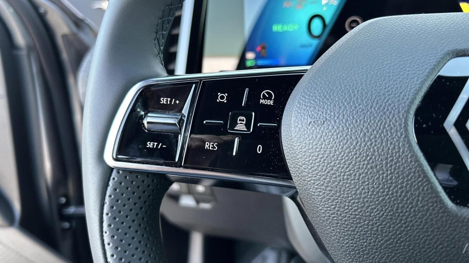 Renault Megane E-Tech 60 Techno+ 5d