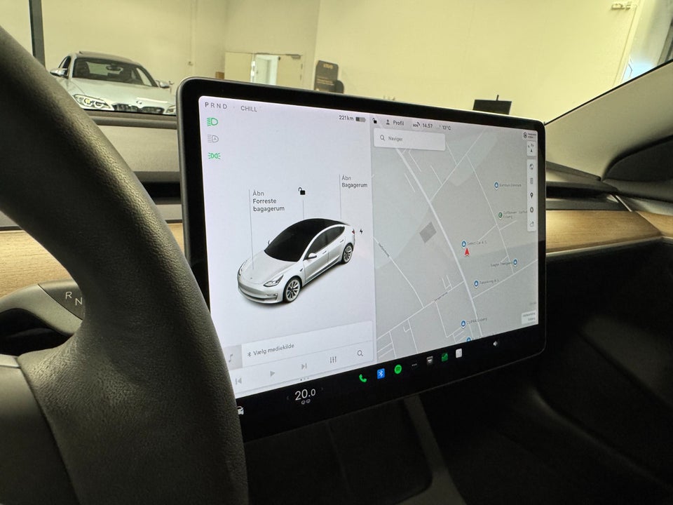 Tesla Model 3 Long Range AWD 4d
