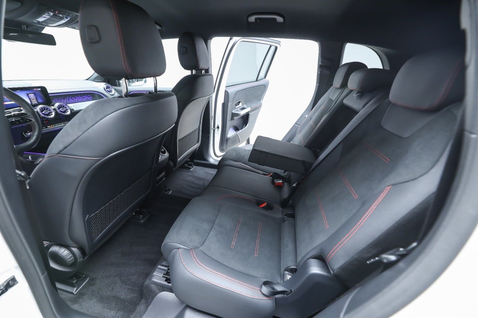 Mercedes EQB250+ AMG Advance 5d