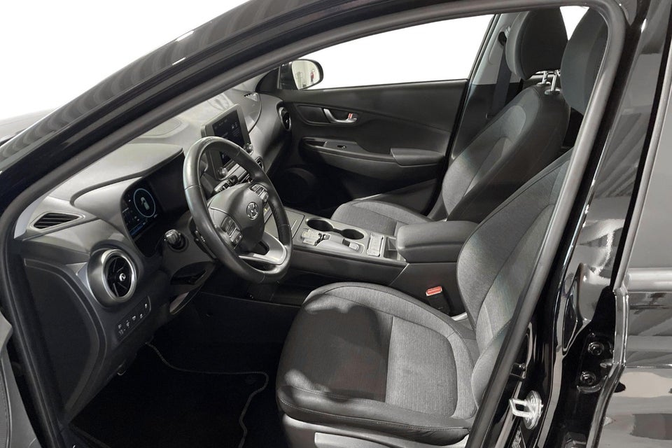 Hyundai Kona 39 EV Select 5d