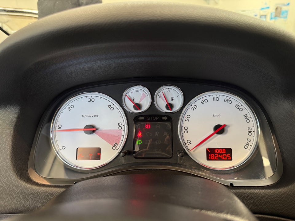 Peugeot 307 1,6 HDi 109 Creative 5d