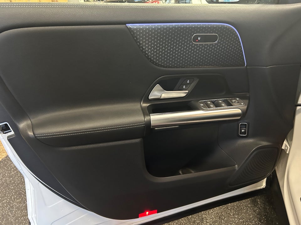 Mercedes EQA250+ Progressive 5d