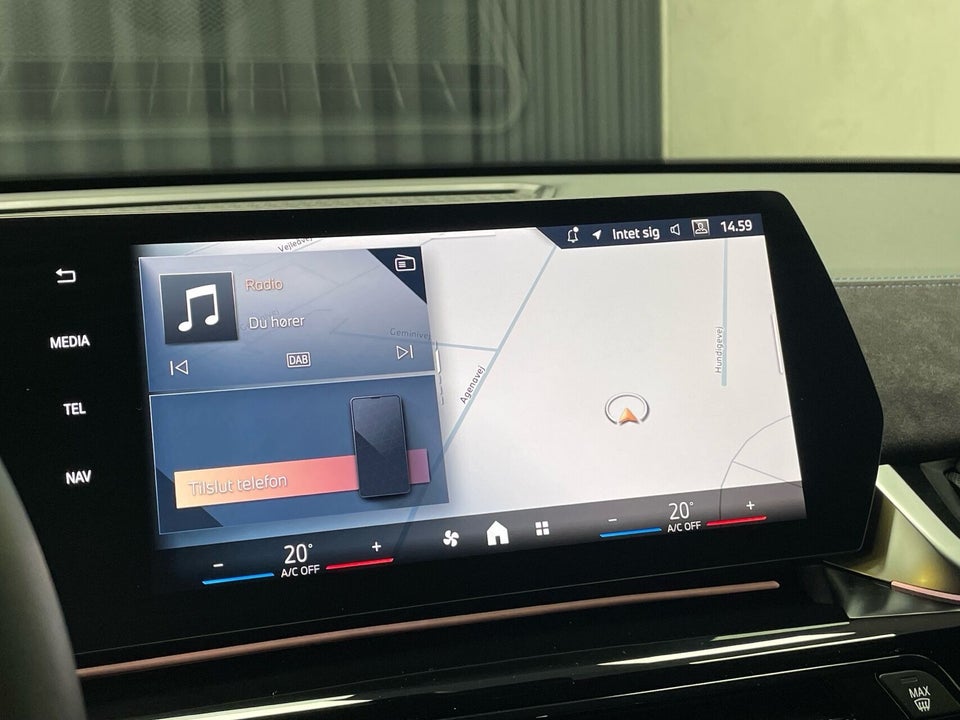 BMW iX2 eDrive20 M-Sport 5d