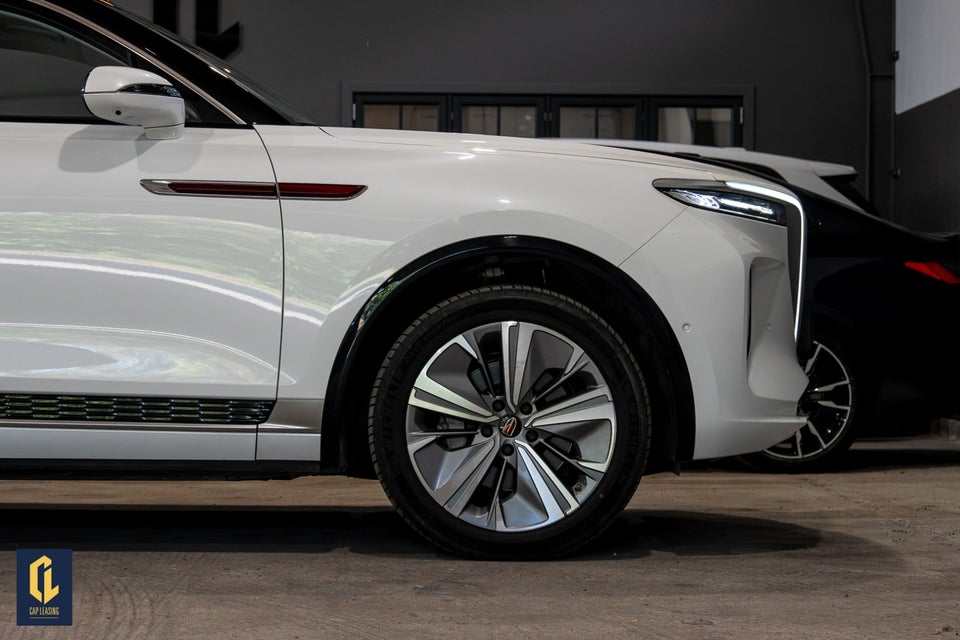 Hongqi E-HS9 99 Exclusive 5d