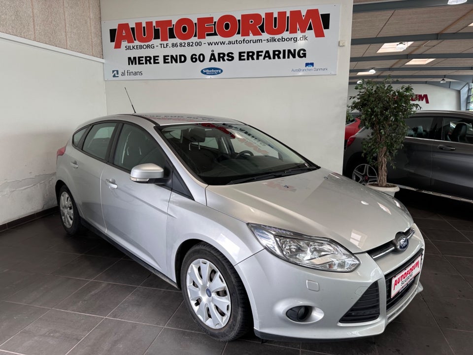 Ford Focus 1,6 TDCi 115 Trend 5d