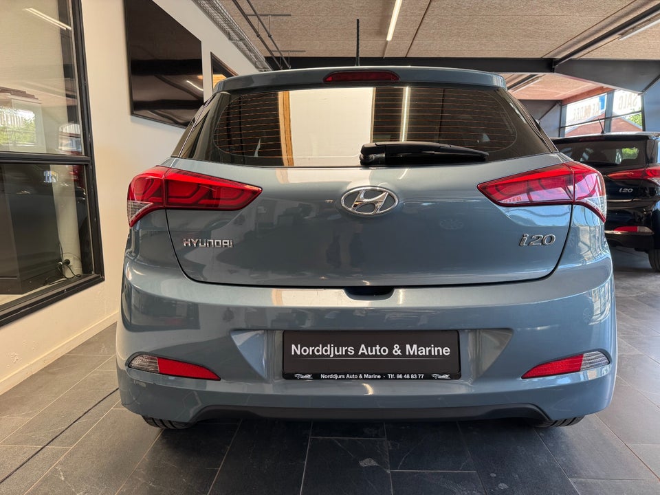 Hyundai i20 1,25 Fresh 5d