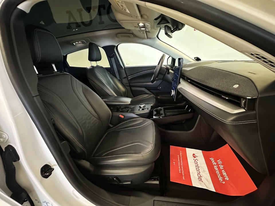 Ford Mustang Mach-E 98 Premium Extended Range 5d