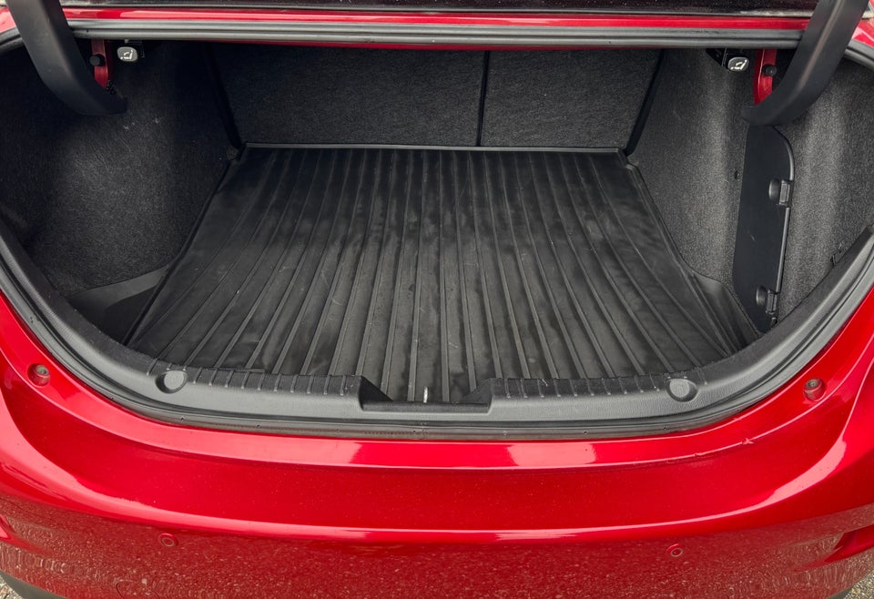 Mazda 3 2,0 SkyActiv-G 120 Vision 4d