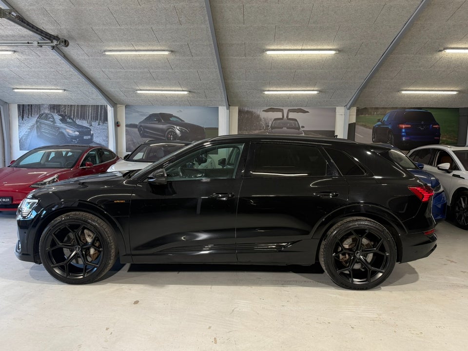 Audi e-tron 55 S-line quattro 5d