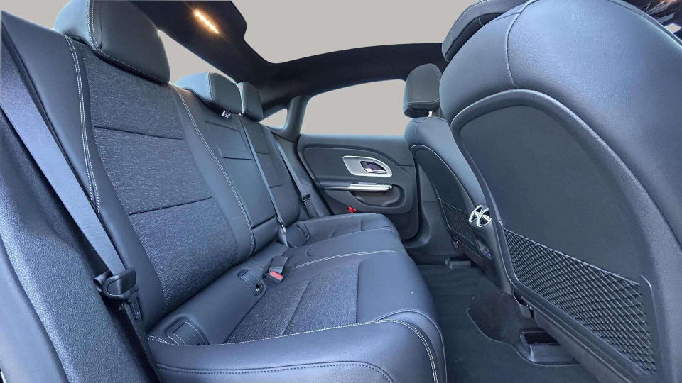 Mercedes CLA200 electric Progressive Advance Plus 4d