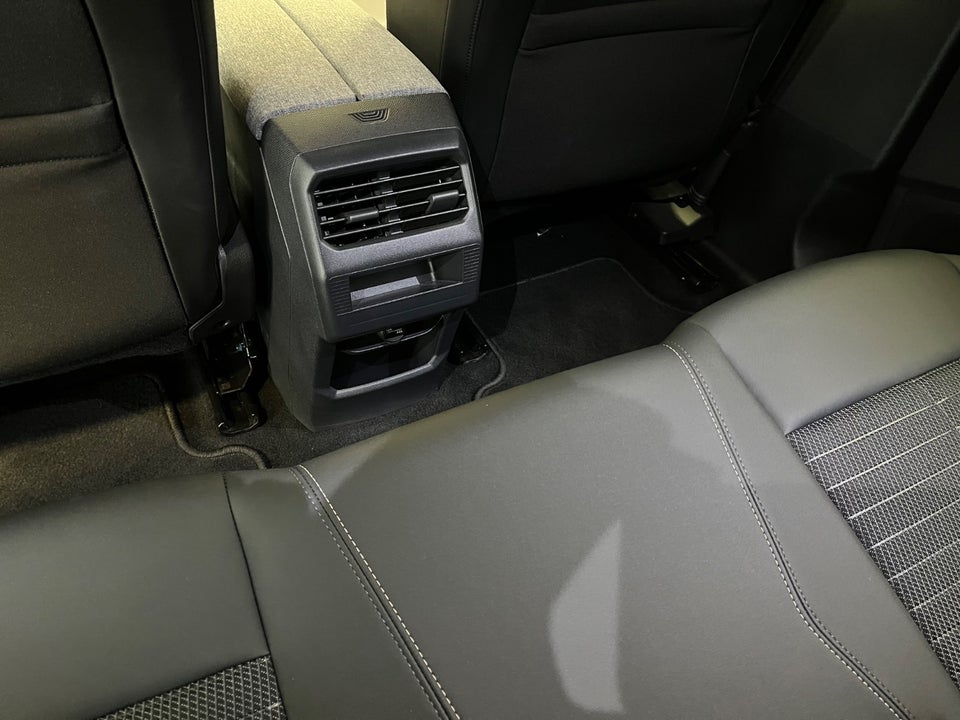 Peugeot e-3008 77 Allure Pack 5d