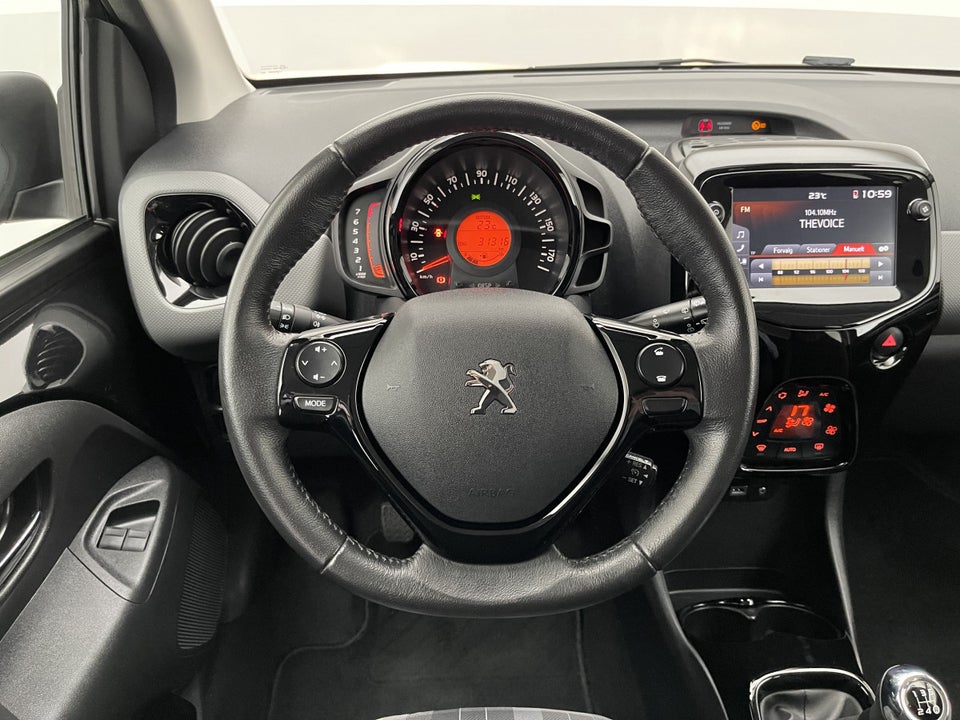 Peugeot 108 1,0 e-VTi 72 Allure+ 5d