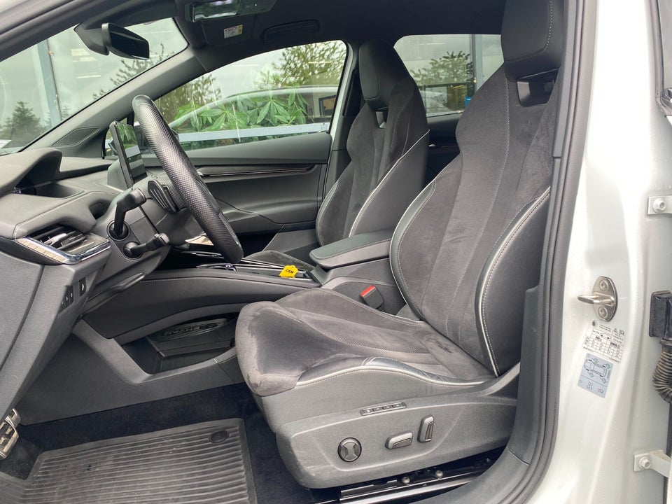 Skoda Enyaq 80x iV Sportline 5d