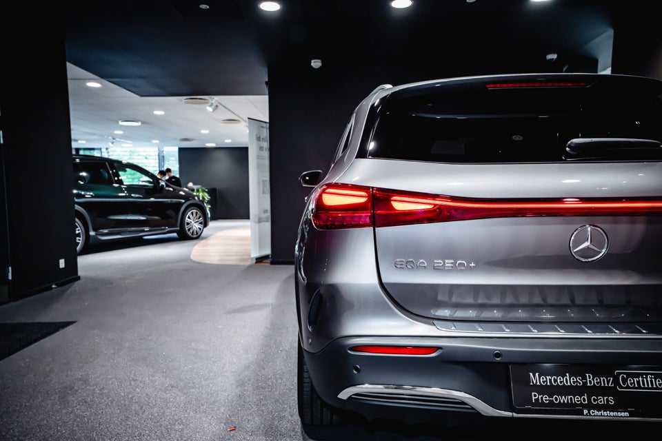 Mercedes EQA250+ AMG Premium 5d