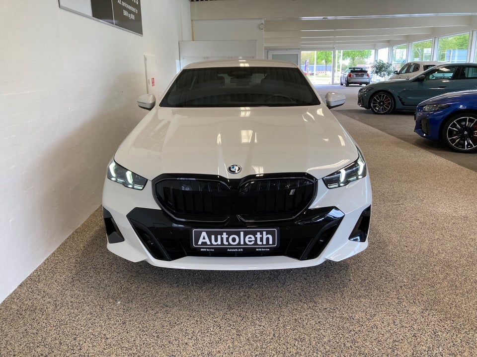 BMW i5 eDrive40 M-Sport Pro 4d
