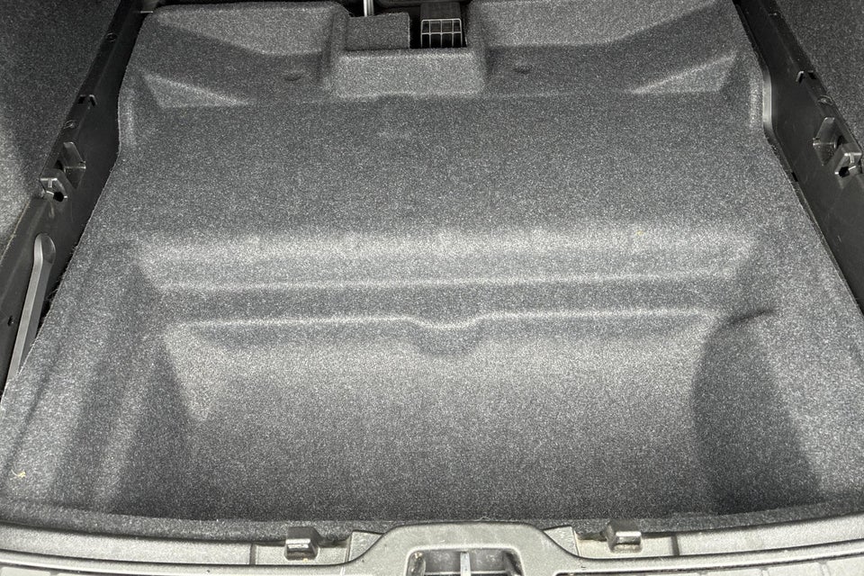 Volvo XC40 ReCharge Extended Range Core 5d