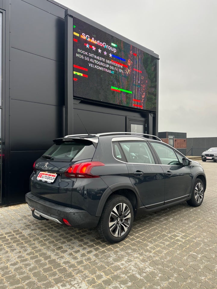 Peugeot 2008 1,2 VTi 82 Allure 5d