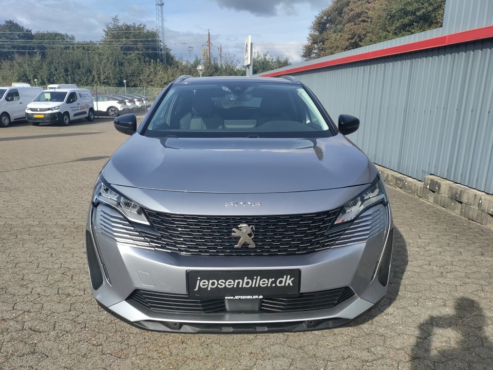 Peugeot 3008 1,6 Hybrid First Selection EAT8 5d