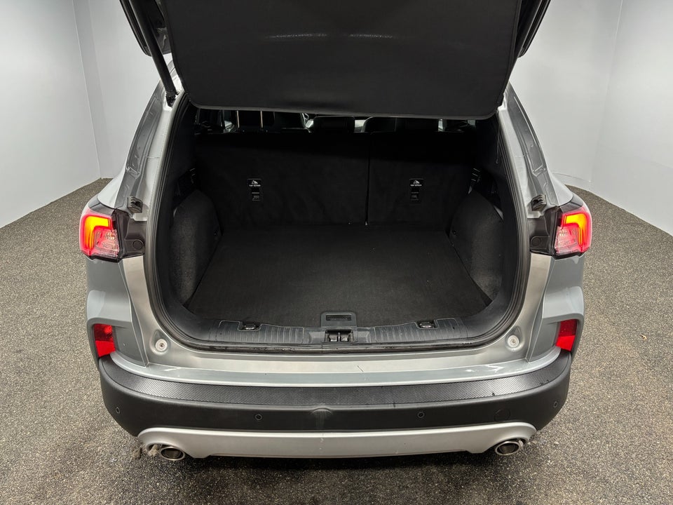 Ford Kuga 2,5 PHEV Titanium X CVT 5d