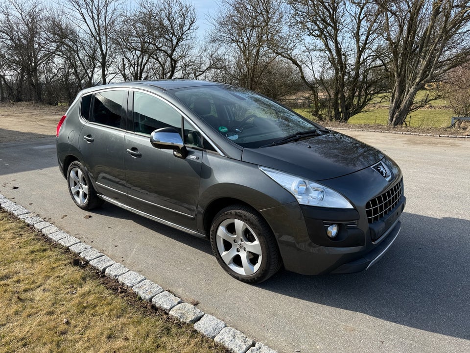 Peugeot 3008 1,6 HDi 112 Style 5d