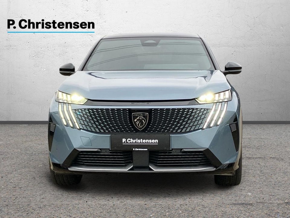 Peugeot e-3008 77 GT Pack 5d