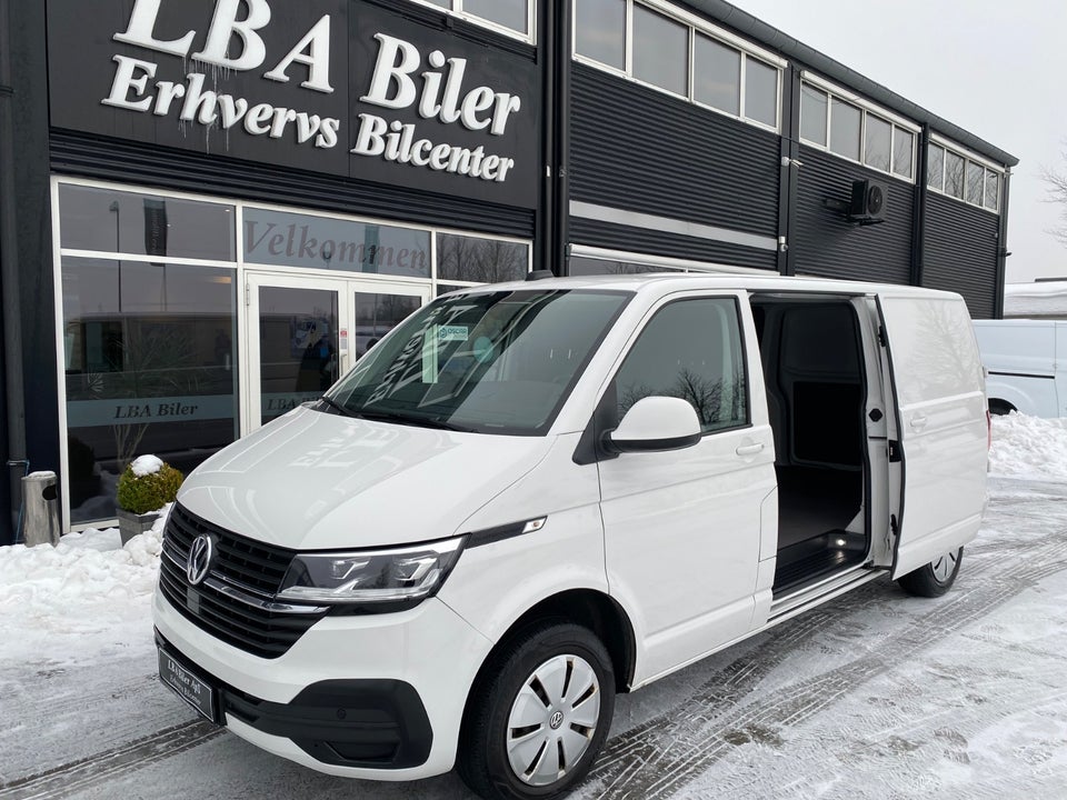 VW Transporter 2,0 TDi 150 Kassevogn DSG lang