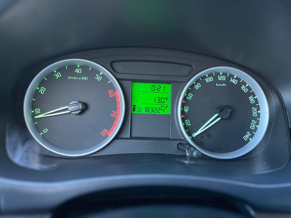 Skoda Fabia 1,4 16V 75 Comfort Combi 5d