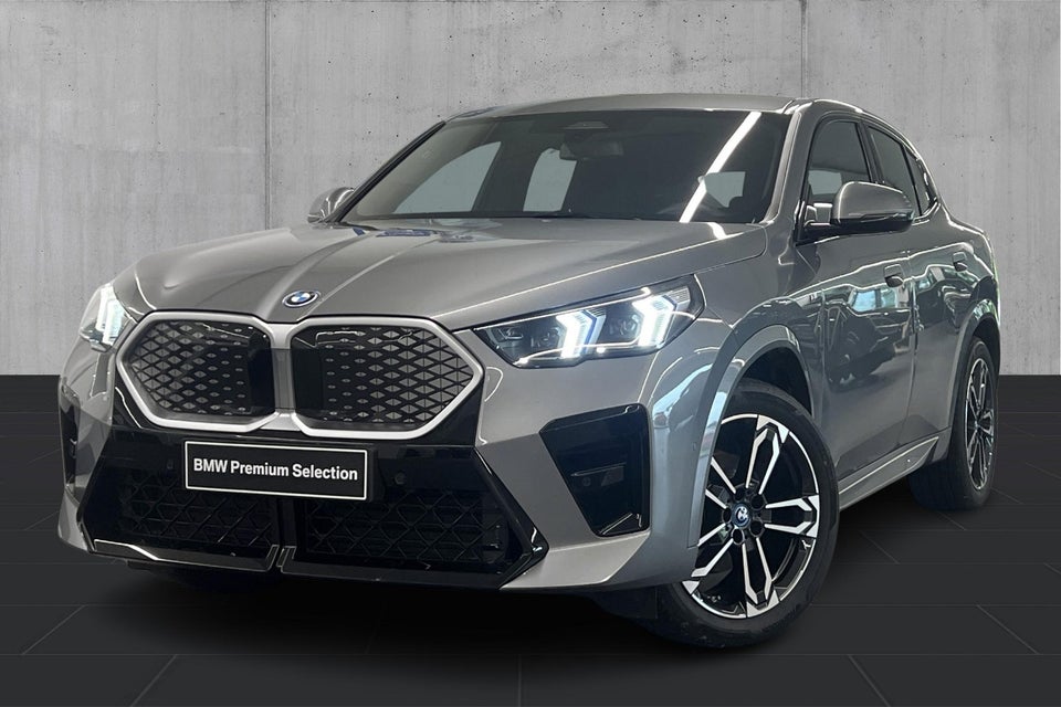 BMW iX2 eDrive20 M-Sport 5d