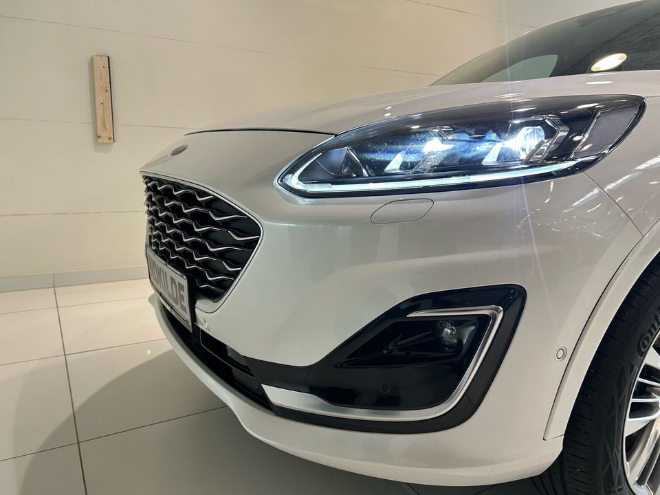 Ford Kuga 2,5 PHEV Vignale CVT 5d