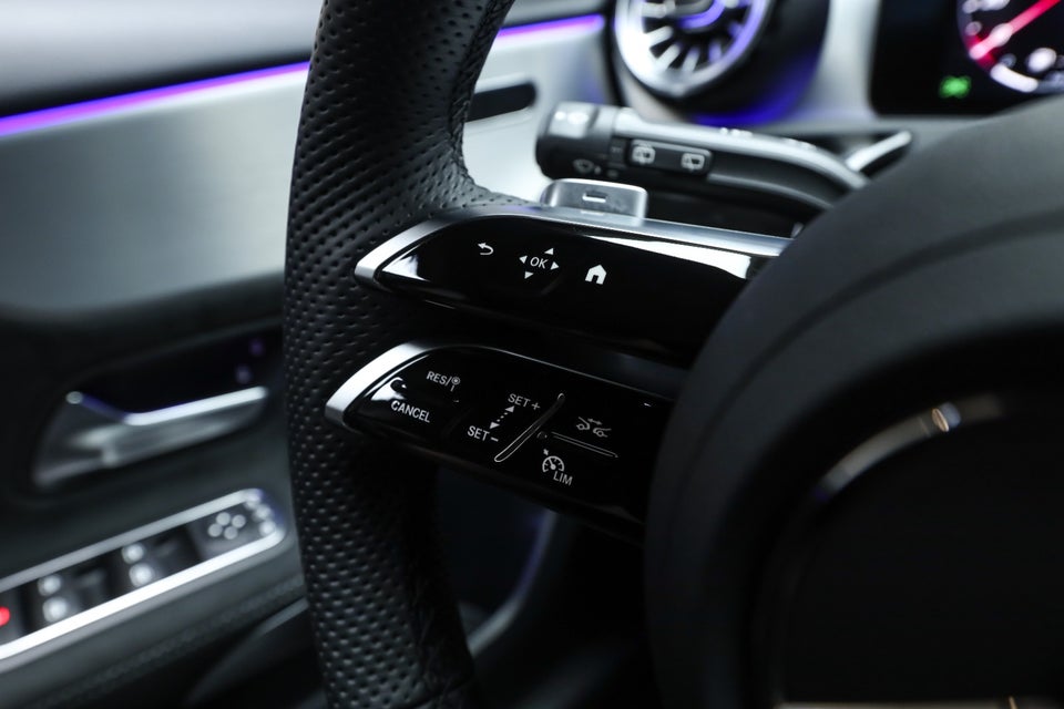 Mercedes A200 d 2,0 AMG Night Edition aut. 5d