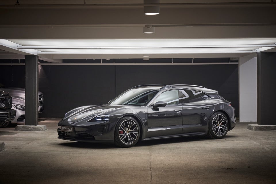 Porsche Taycan 4S Performance+ Sport Turismo 5d