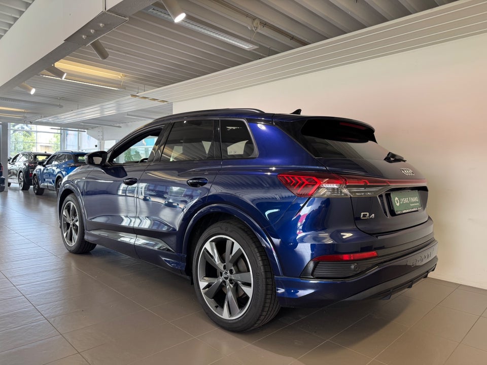 Audi Q4 e-tron 40 S-line 5d