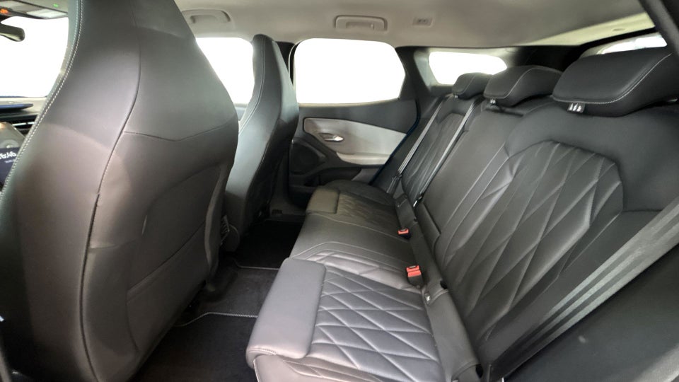 Ford Explorer 82 Premium Extended Range 5d