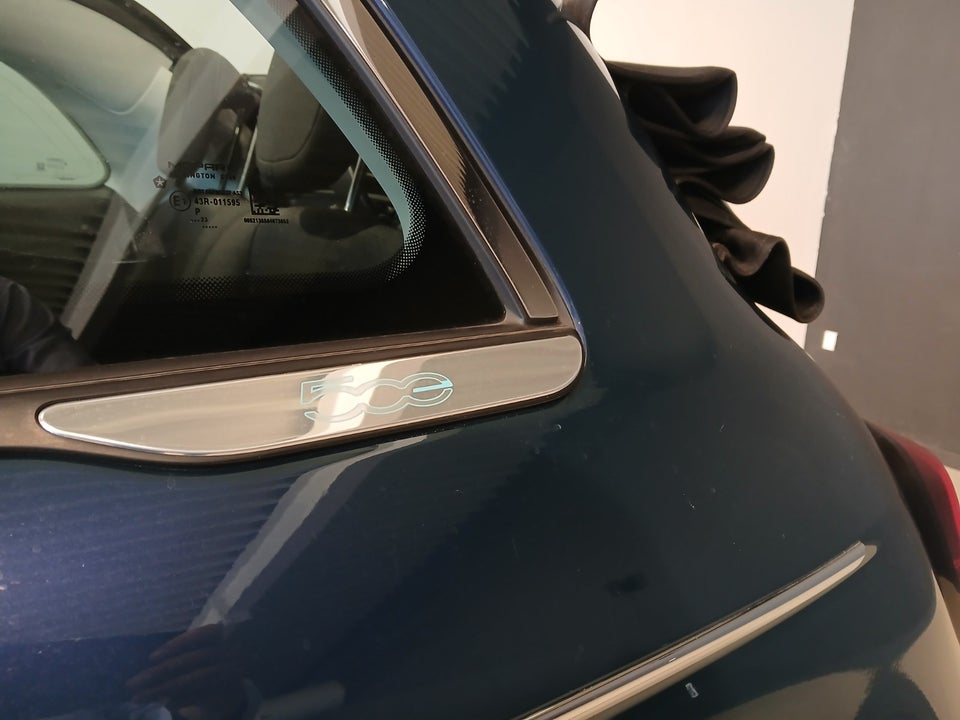 Fiat 500e 42 Lusso Cabrio 2d