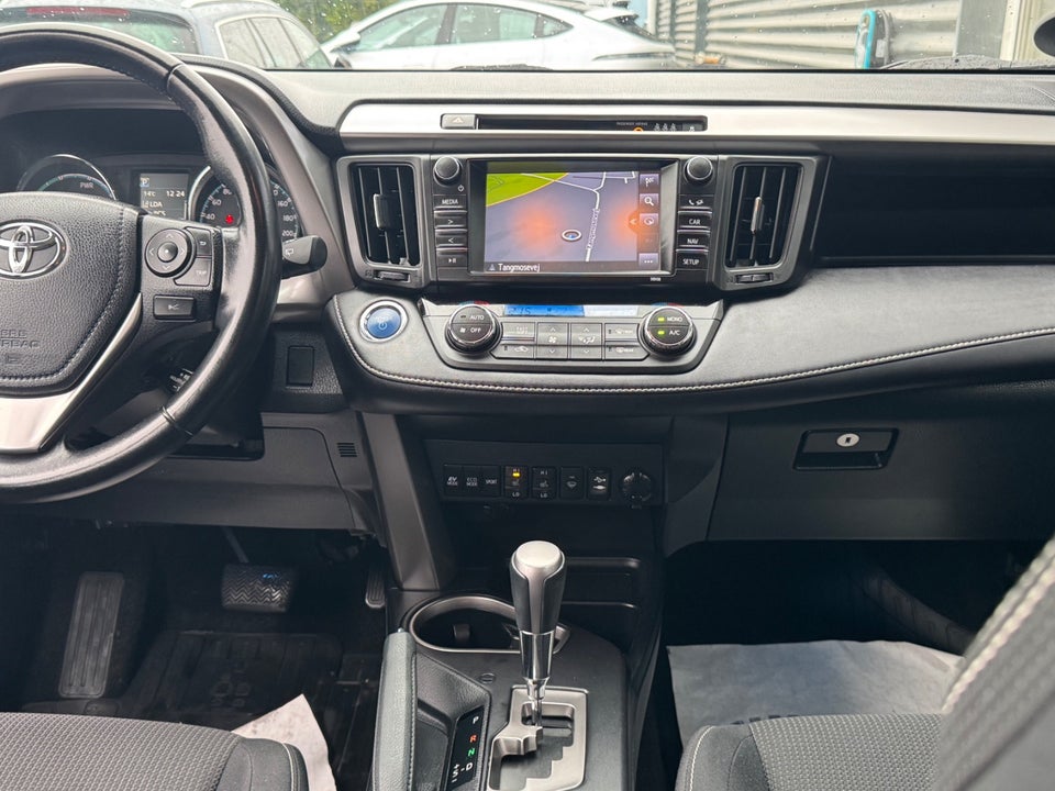 Toyota RAV4 2,5 Hybrid H3 MDS 5d