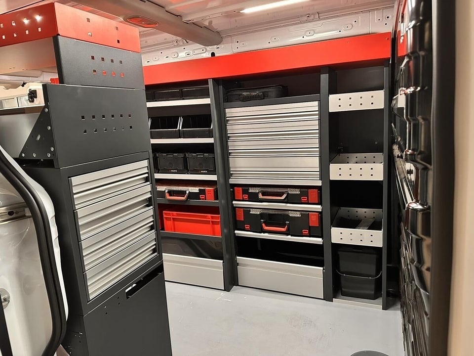 Kia PV5 71 Long Range Work Pro