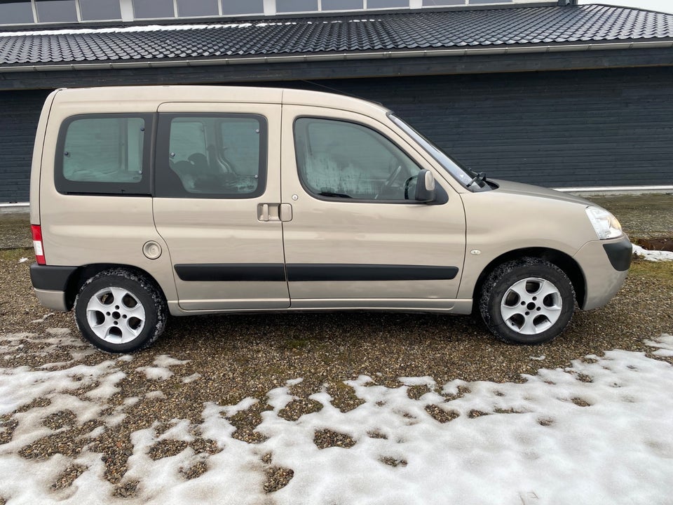Citroën Berlingo 1,4i Family 5d