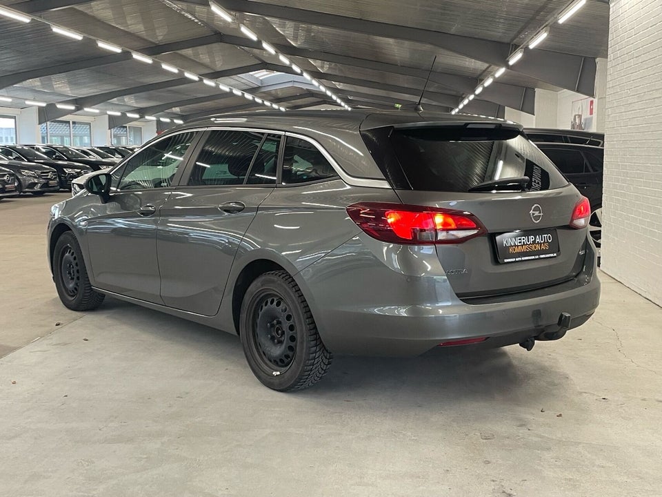 Opel Astra 1,6 CDTi 110 Enjoy Sports Tourer 5d